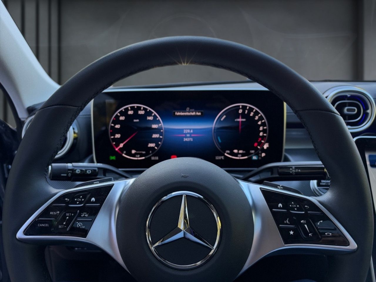 Mercedes-Benz C-Klasse – Bild 8