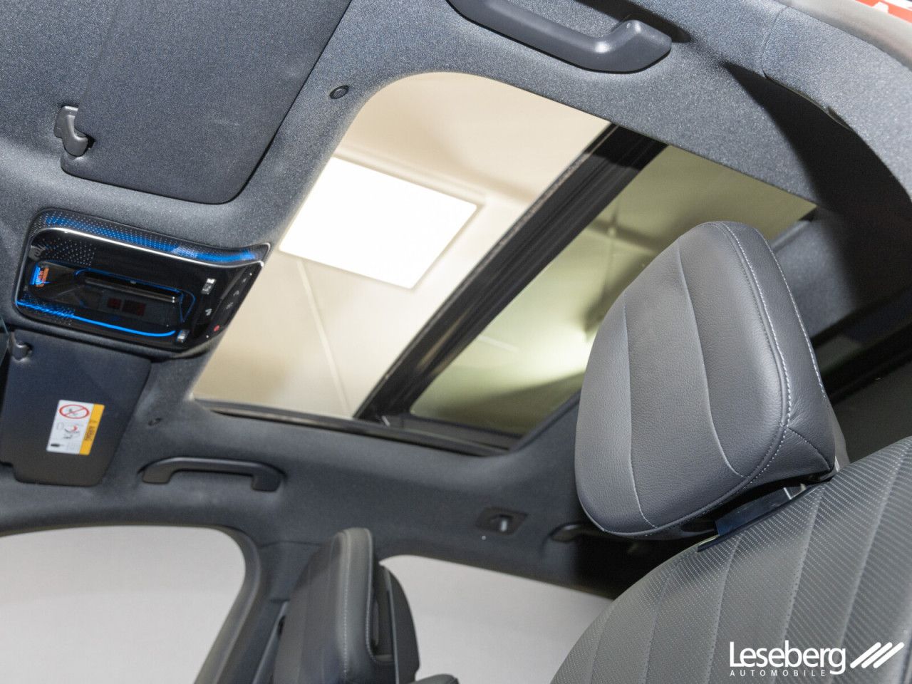 Mercedes-Benz E-Klasse – Bild 14