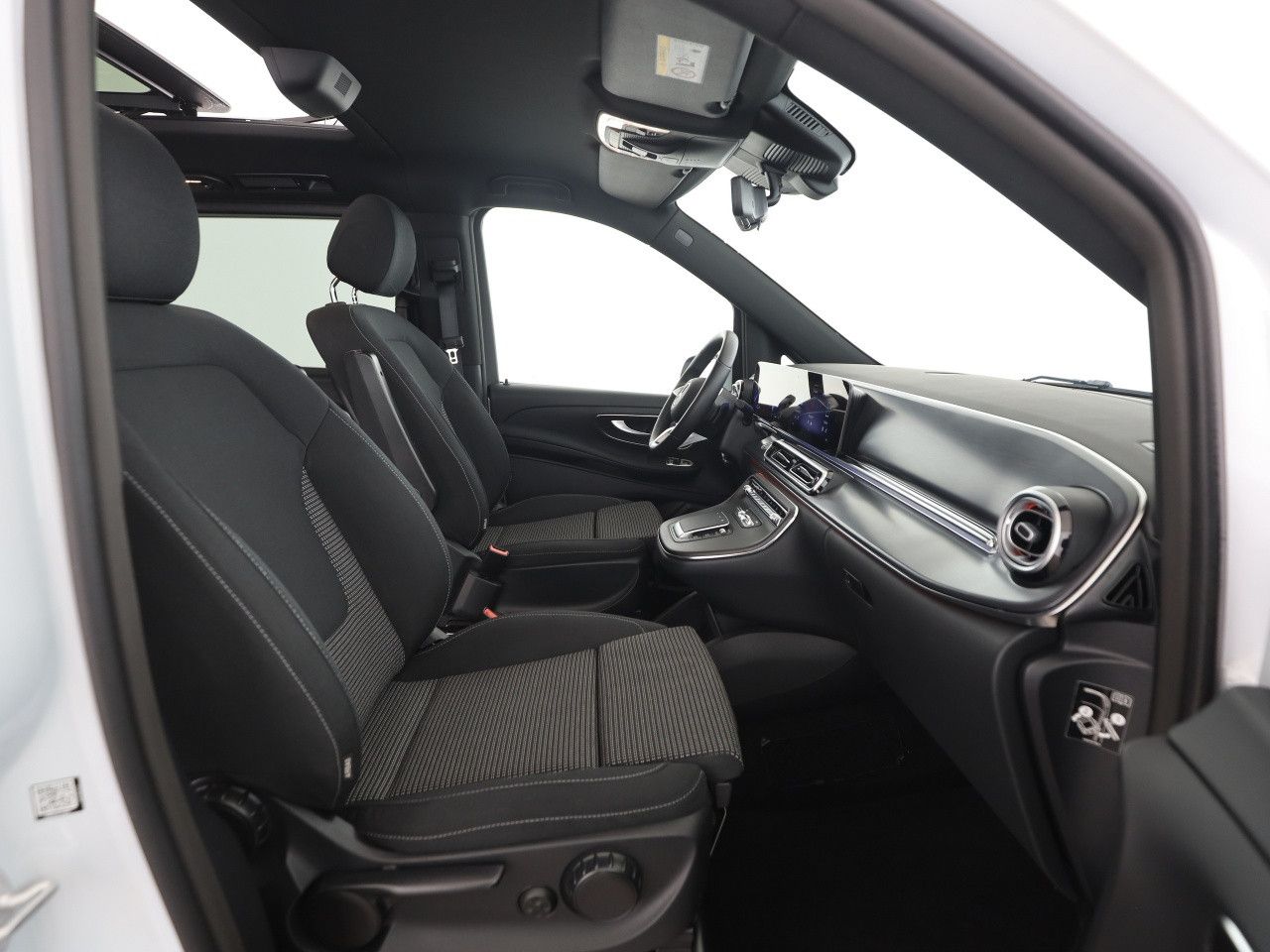 Mercedes-Benz EQV – Bild 9