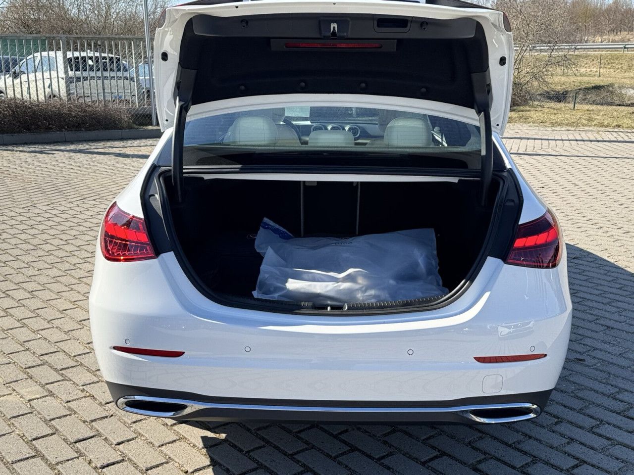 Fahrzeugbild 19 / 24