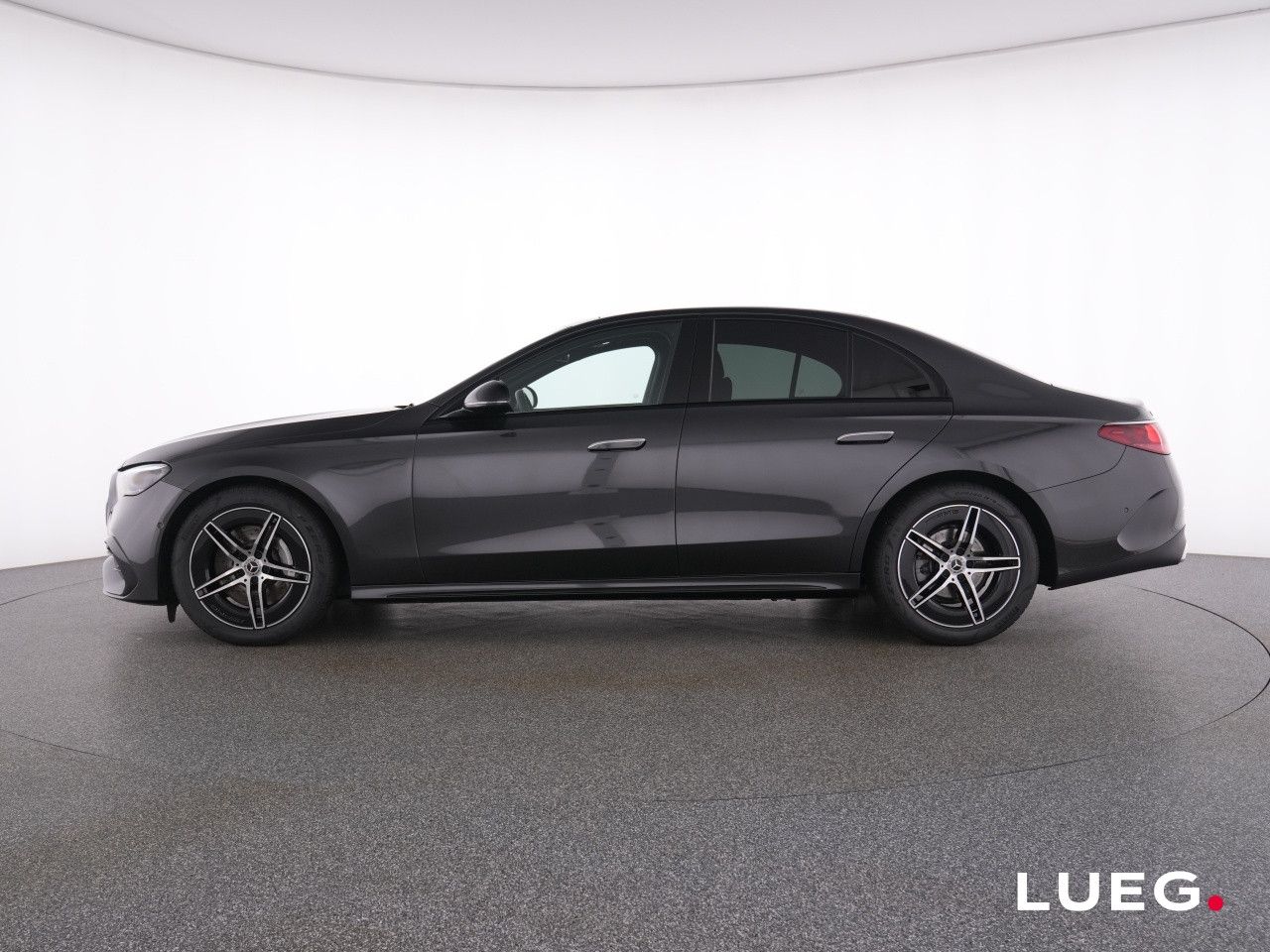 Mercedes-Benz E-Klasse – Bild 10