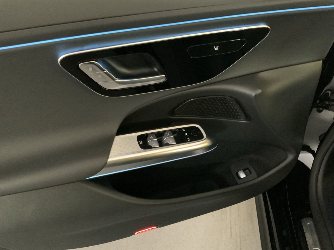 Mercedes-Benz E-Klasse – Bild 12