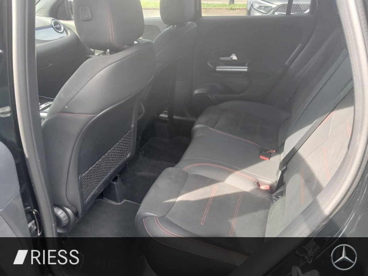 Mercedes-Benz GLA – Bild 13