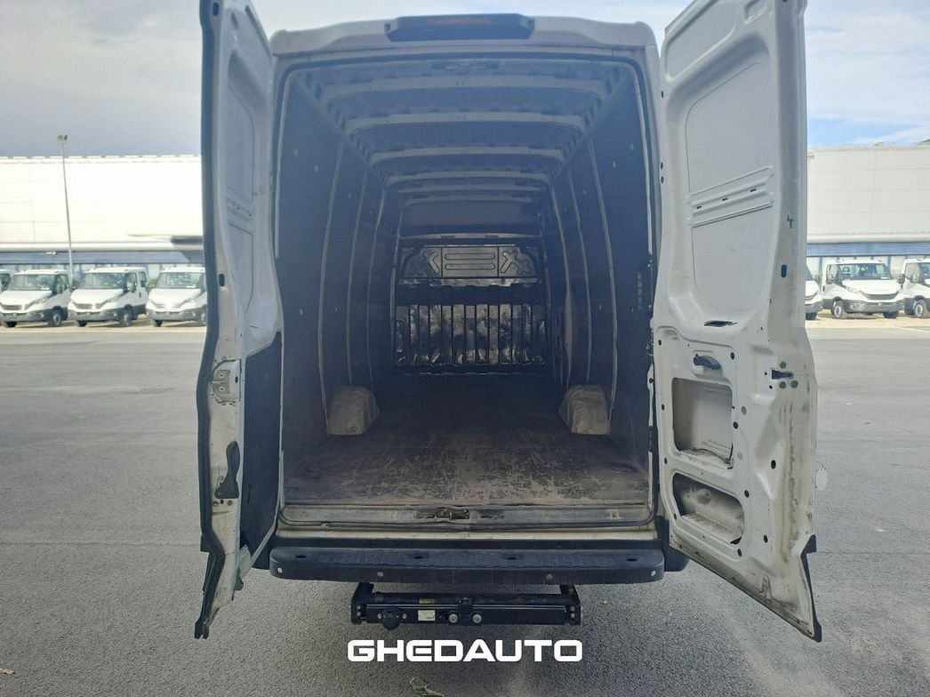 IVECO | DAILY 35S15 PASSO LUNGO