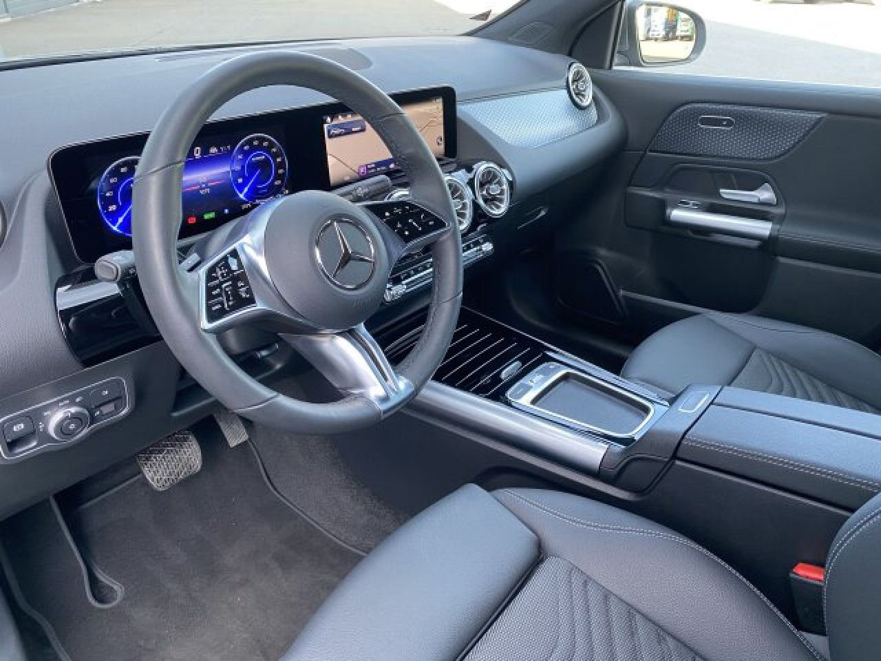 Fahrzeugbild 17 / 24