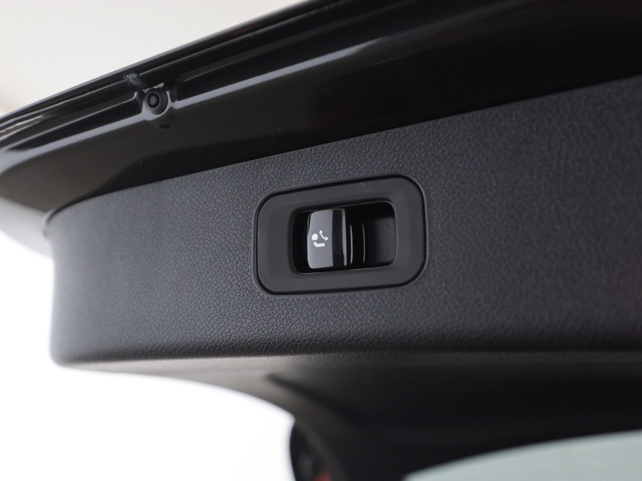 Mercedes-Benz E-Klasse – Bild 24