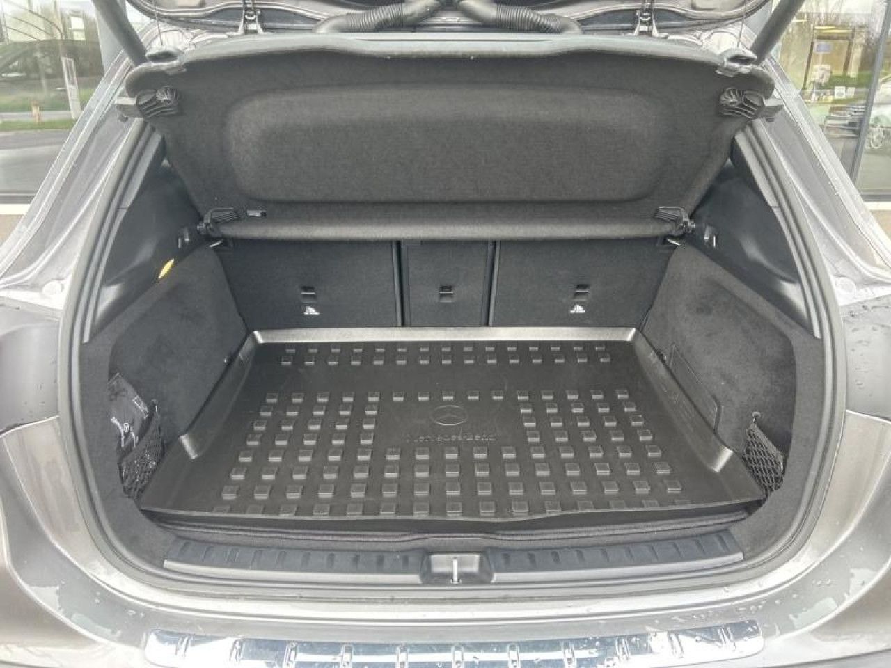 Photo du v&eacute;hicule 17 / 18