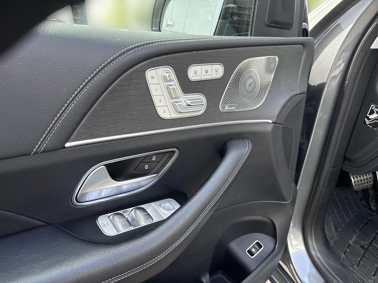 Zdjęcie pojazdu 10 / 20