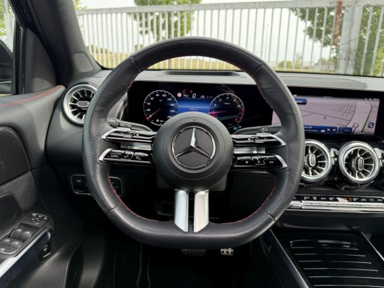 Mercedes-Benz GLB – Bild 7