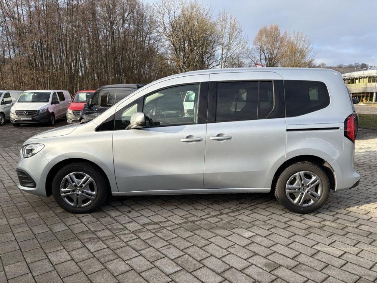Fahrzeugbild 8 / 15