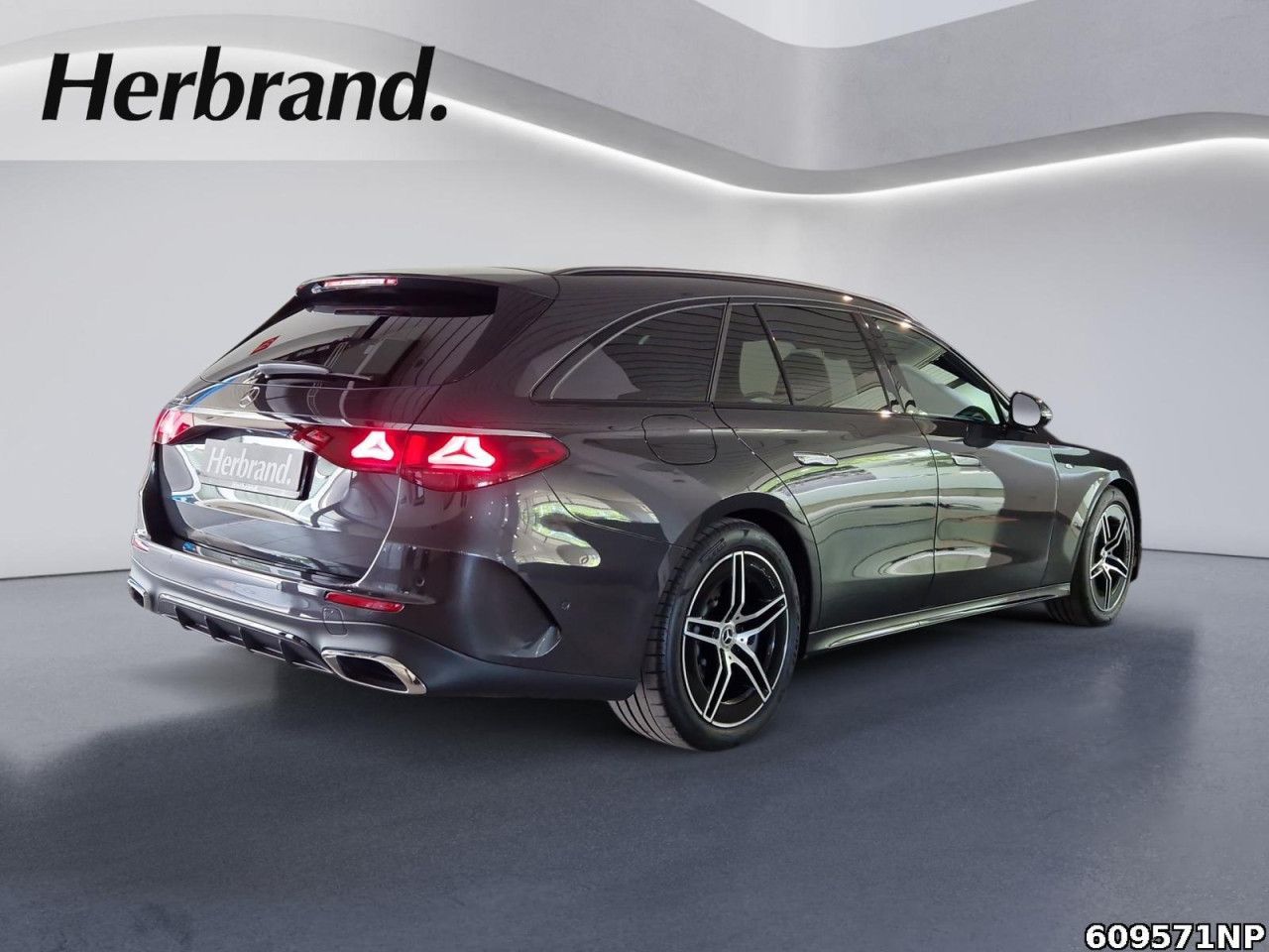 Mercedes-Benz E-Klasse – Bild 2