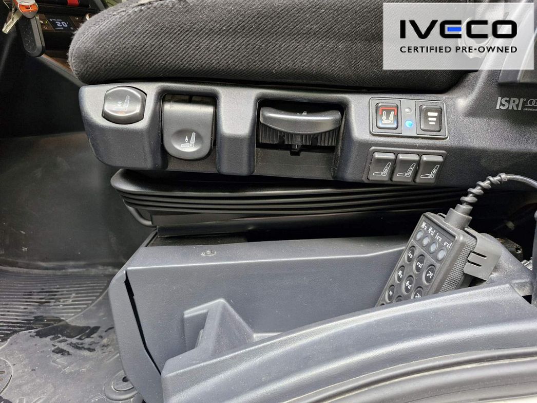 IVECO | AT440S48T/P ADR