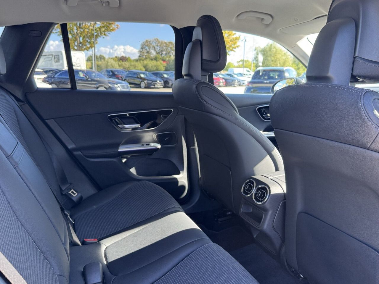 Mercedes-Benz GLC – Bild 18