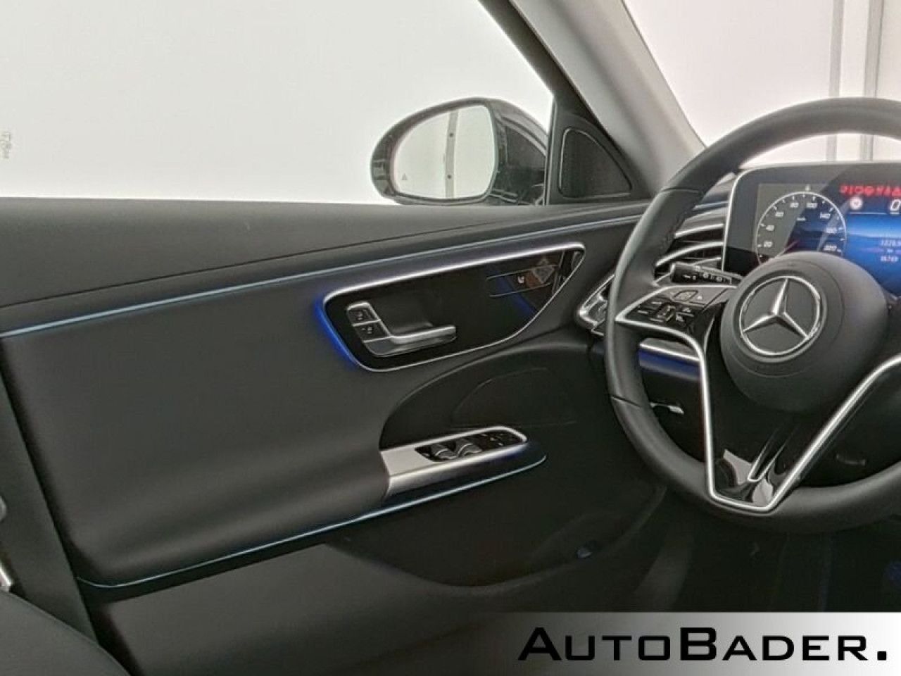 Mercedes-Benz E-Klasse – Bild 9