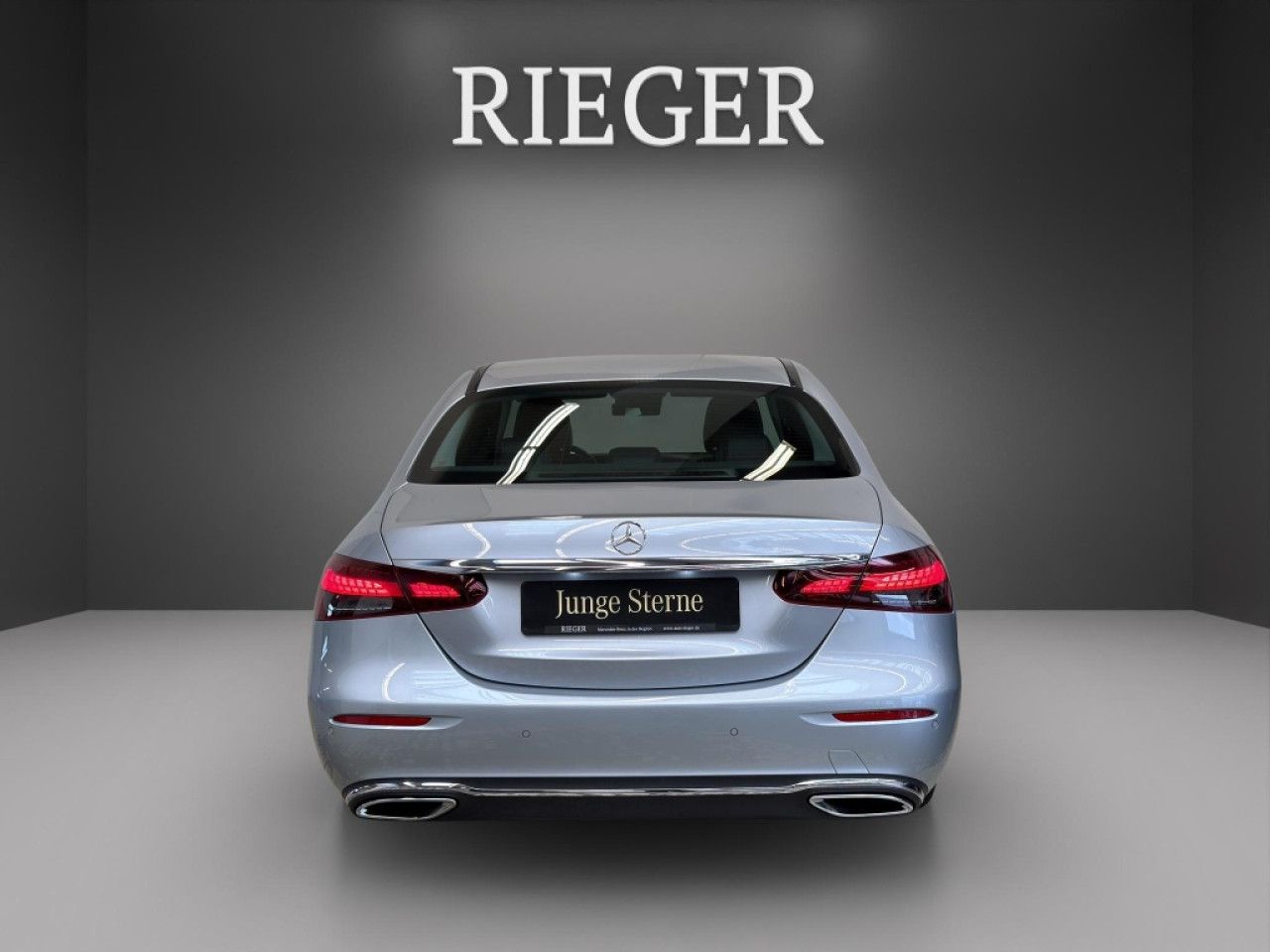 Mercedes-Benz E-Klasse – Bild 10