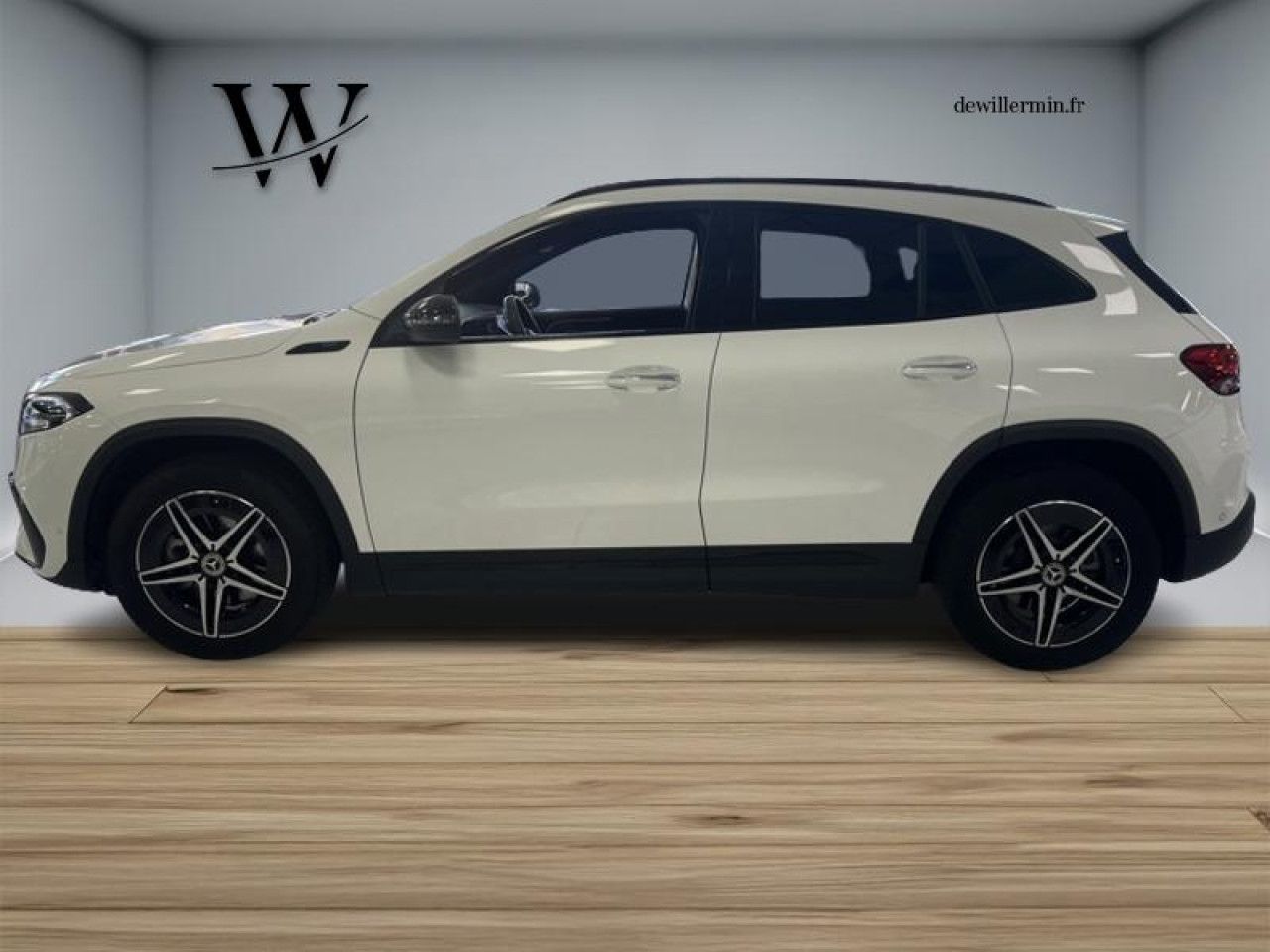 Photo du v&eacute;hicule 2 / 18