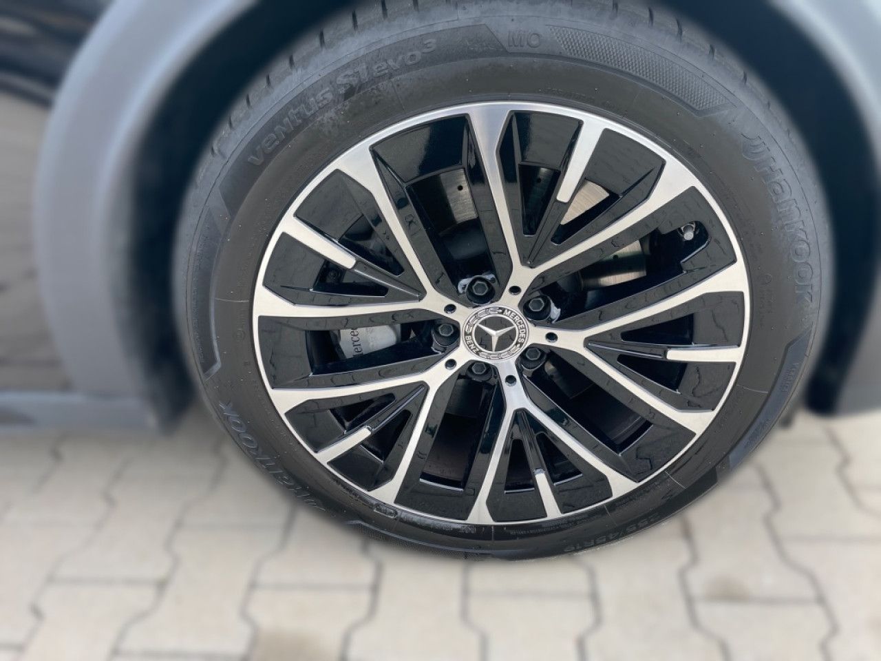 Mercedes-Benz E-Klasse – Bild 7