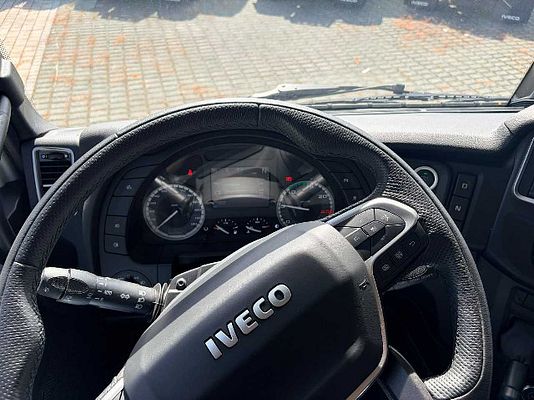 Immagine del veicolo 8 / 16