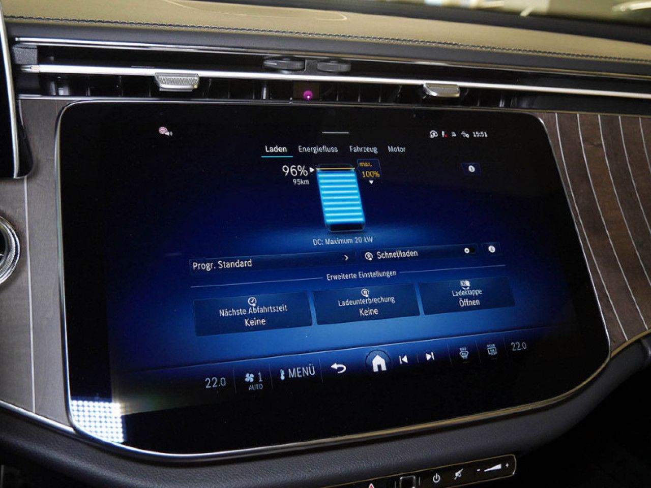 Mercedes-Benz E-Klasse – Bild 18