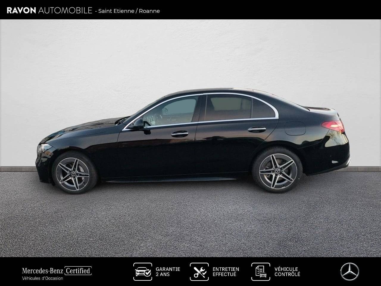 Photo du v&eacute;hicule 15 / 18