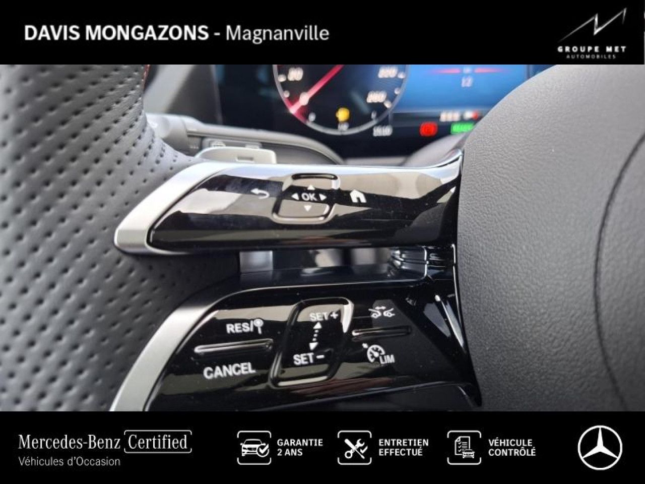 Photo du v&eacute;hicule 16 / 18