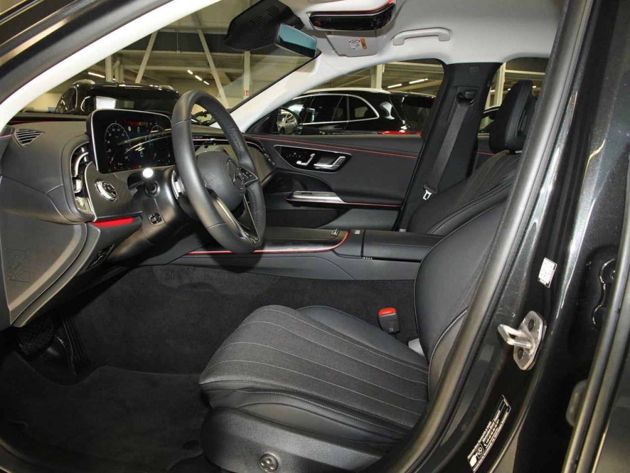 Mercedes-Benz E-Klasse – Bild 11