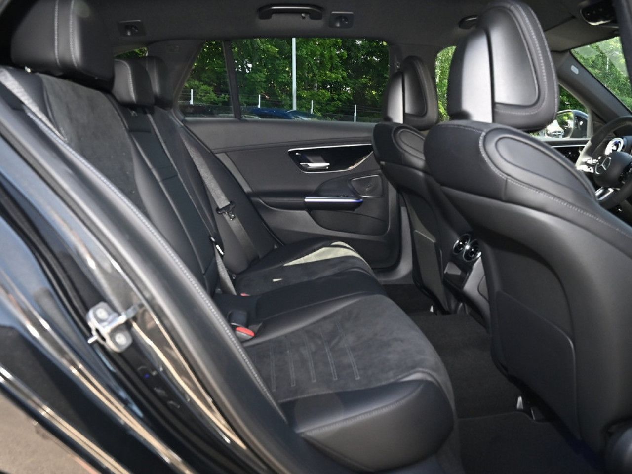 Mercedes-Benz C-Klasse – Bild 4