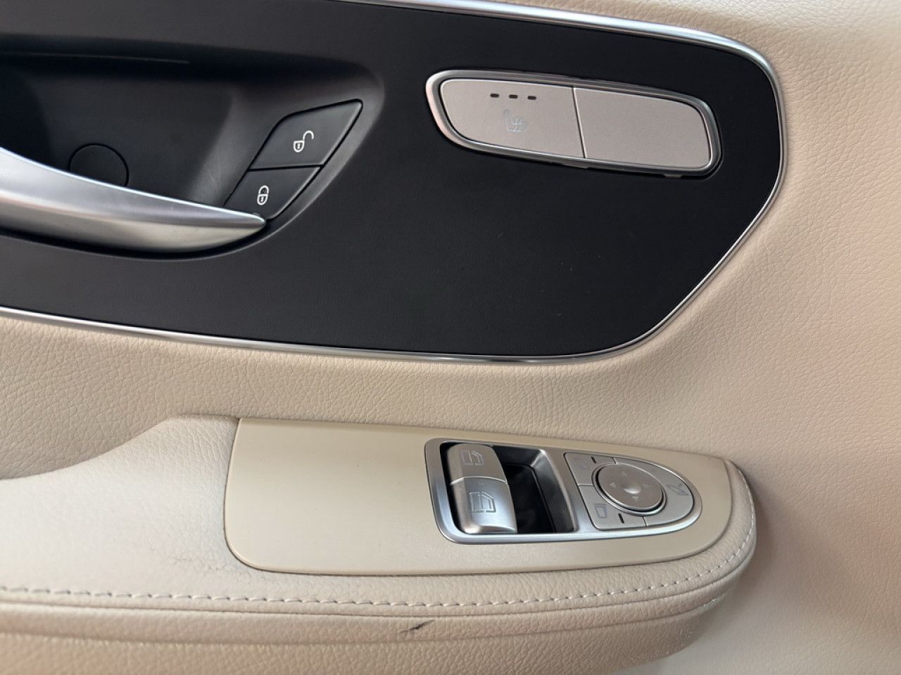 Fahrzeugbild 18 / 29