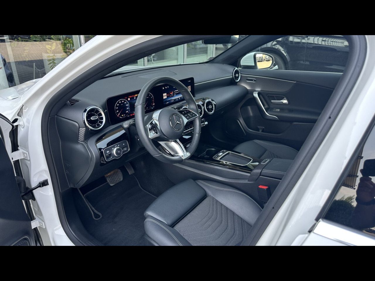 Mercedes-Benz A-Klasse – Bild 9