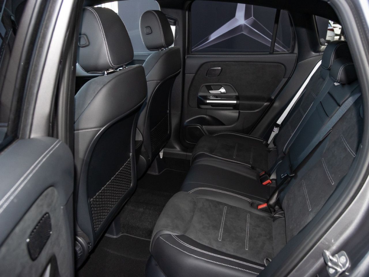 Mercedes-Benz GLA – Bild 11