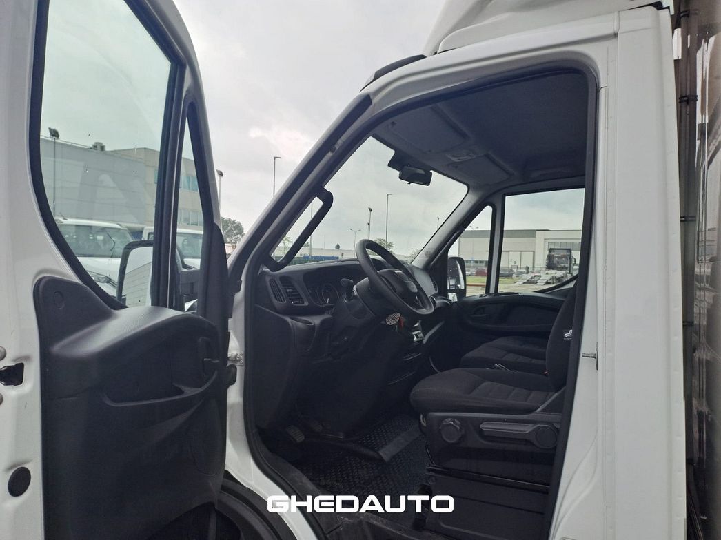 IVECO | 35C16 - 35C16 GRUPPO FRIGO + SPONDA MONTACARICHI
