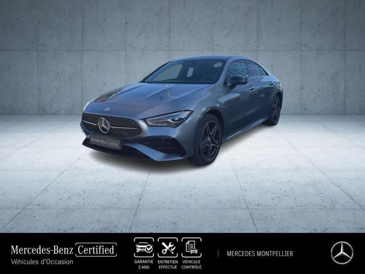 Photo du v&eacute;hicule 1 / 18