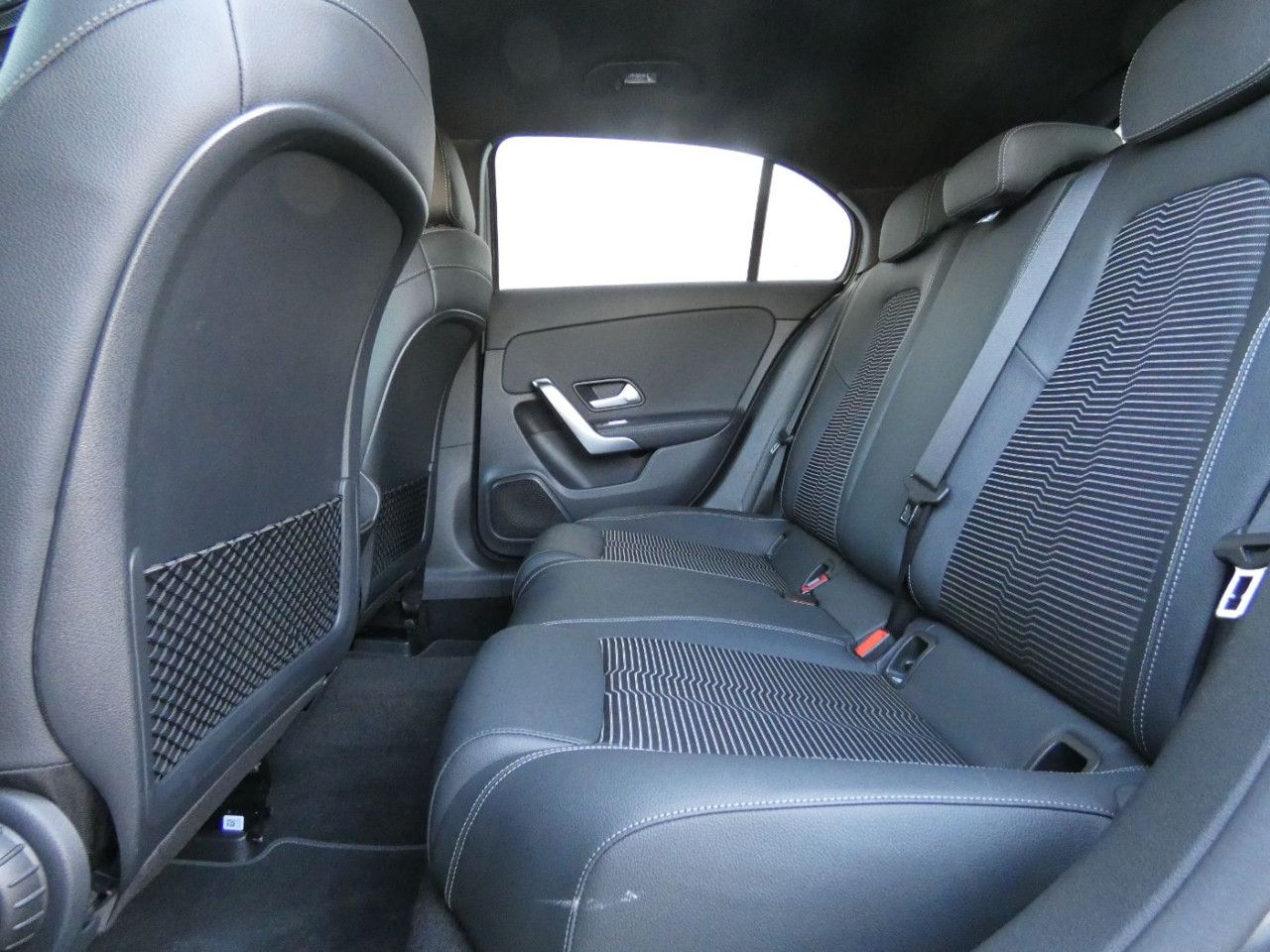 Fahrzeugbild 17 / 23