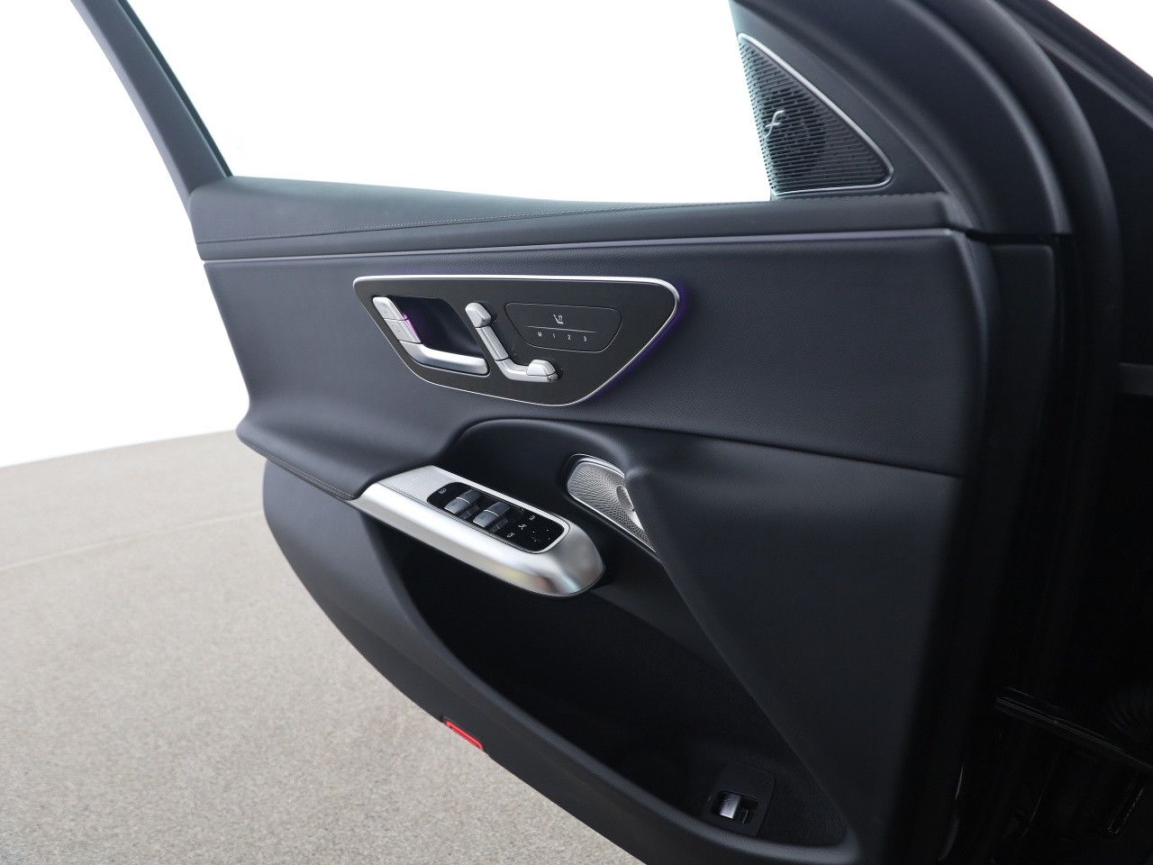 Mercedes-Benz E-Klasse – Bild 13