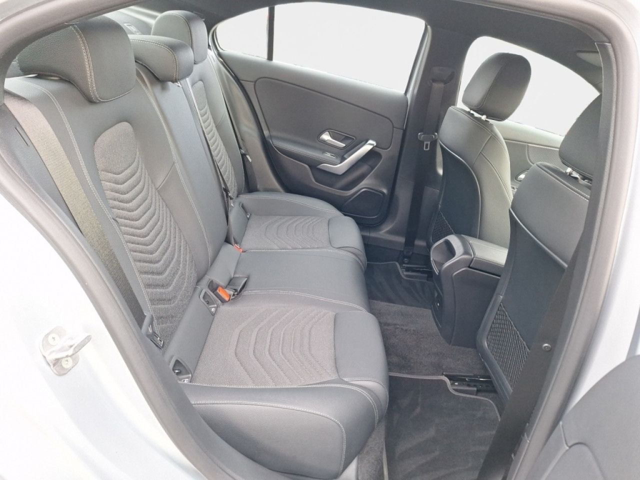 Mercedes-Benz A-Klasse – Bild 17