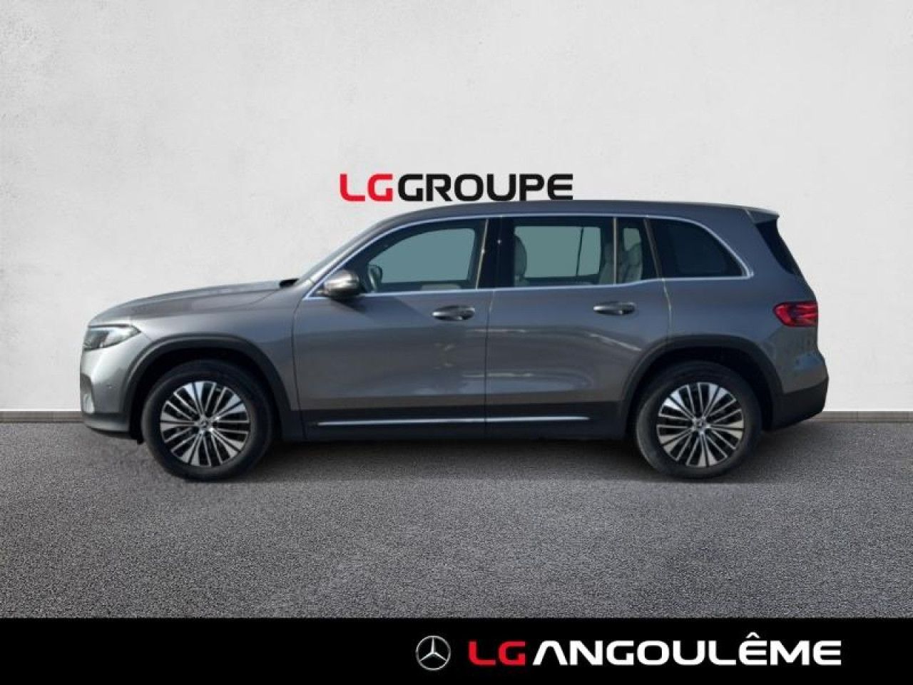 Photo du v&eacute;hicule 4 / 18