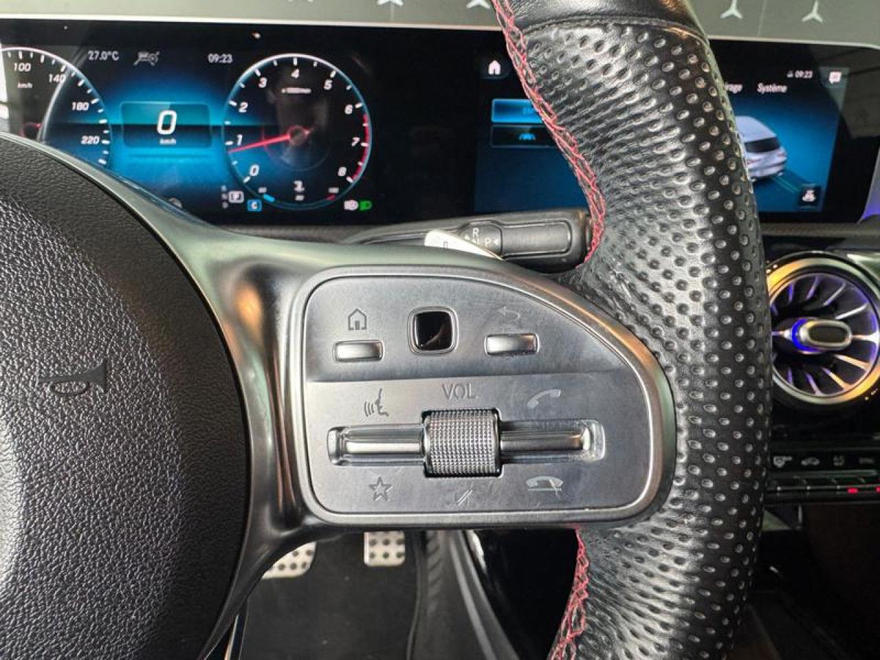 Photo du véhicule 14 / 18