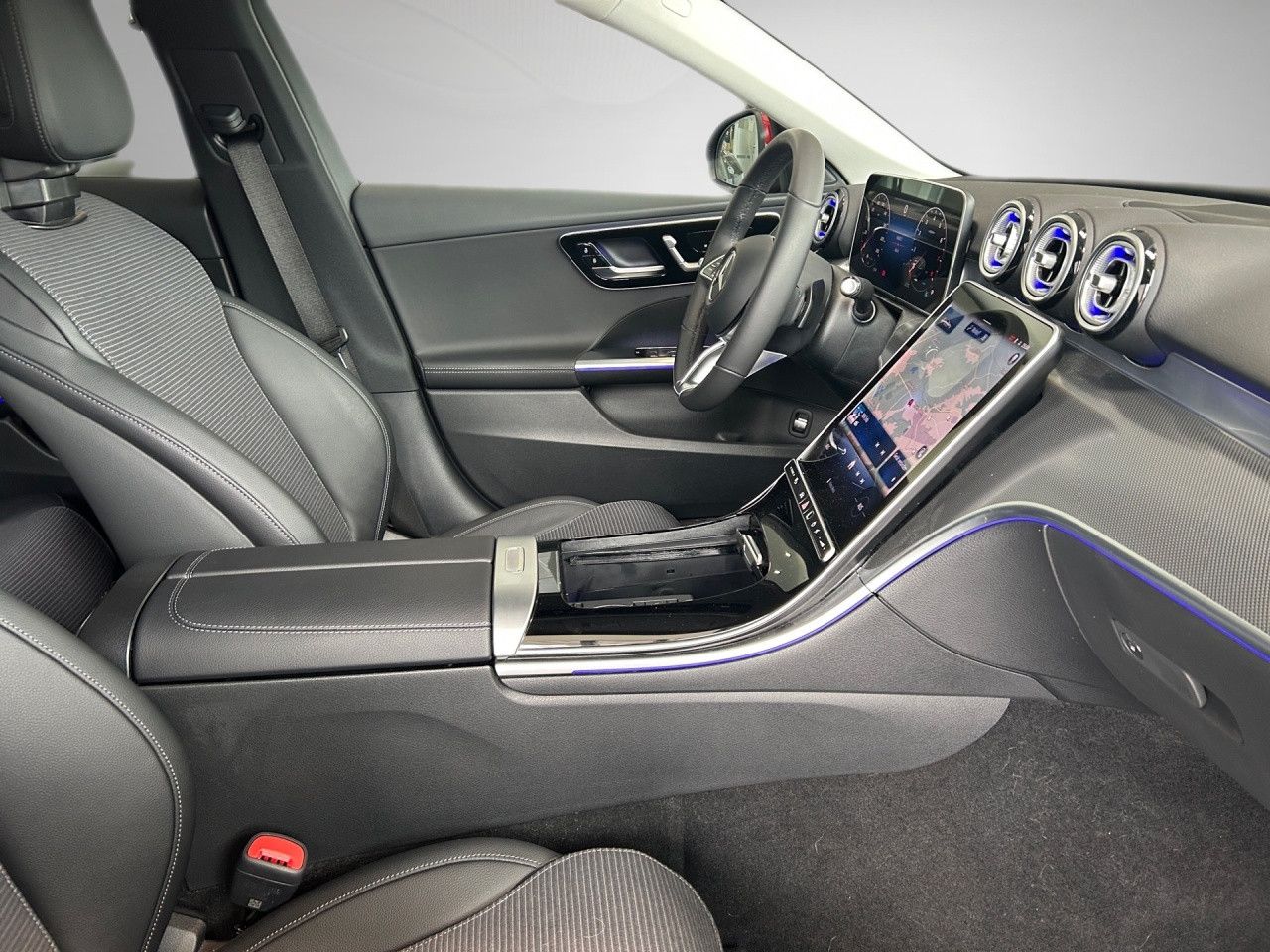 Mercedes-Benz C-Klasse – Bild 24