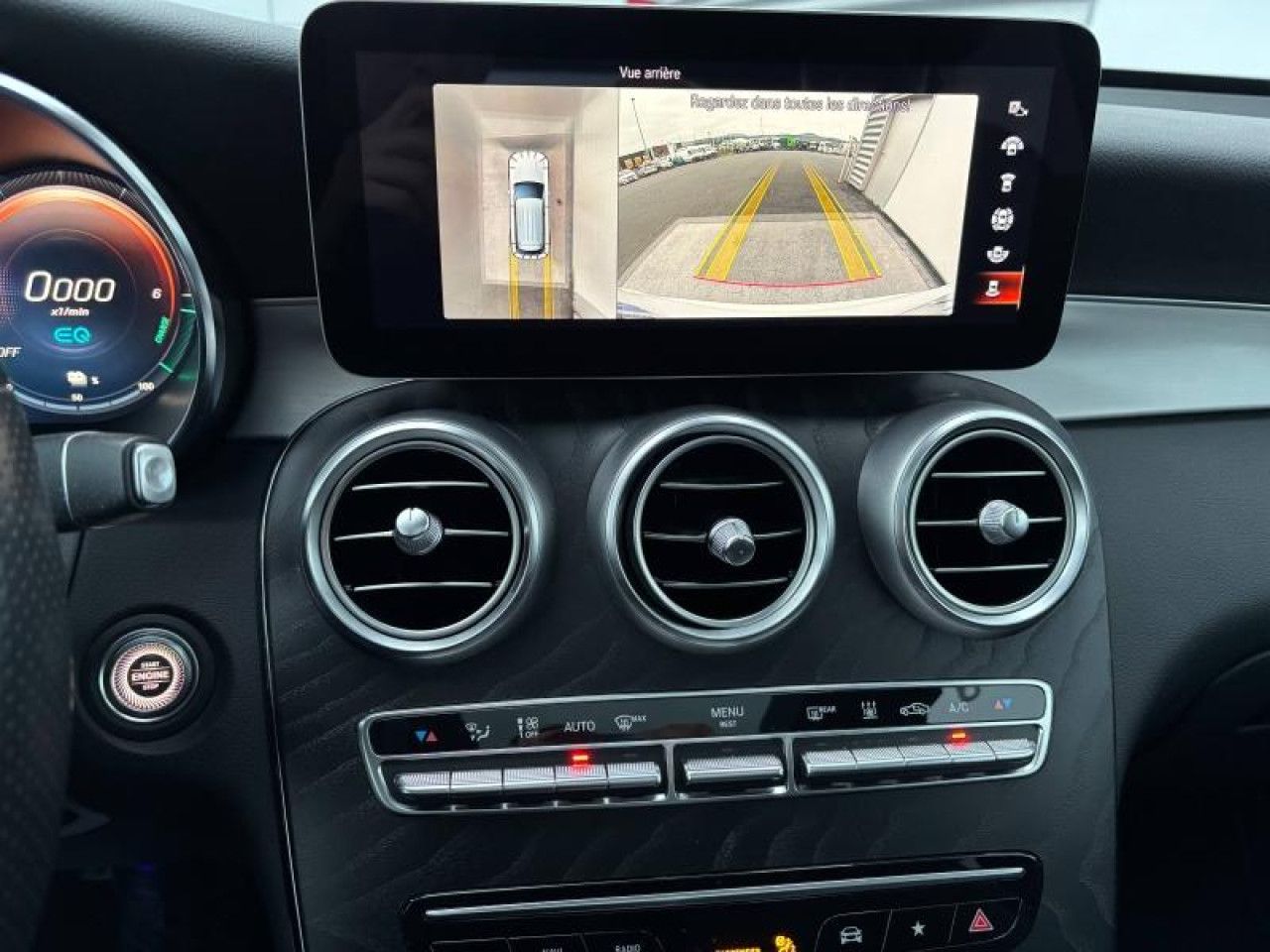 Photo du v&eacute;hicule 13 / 14