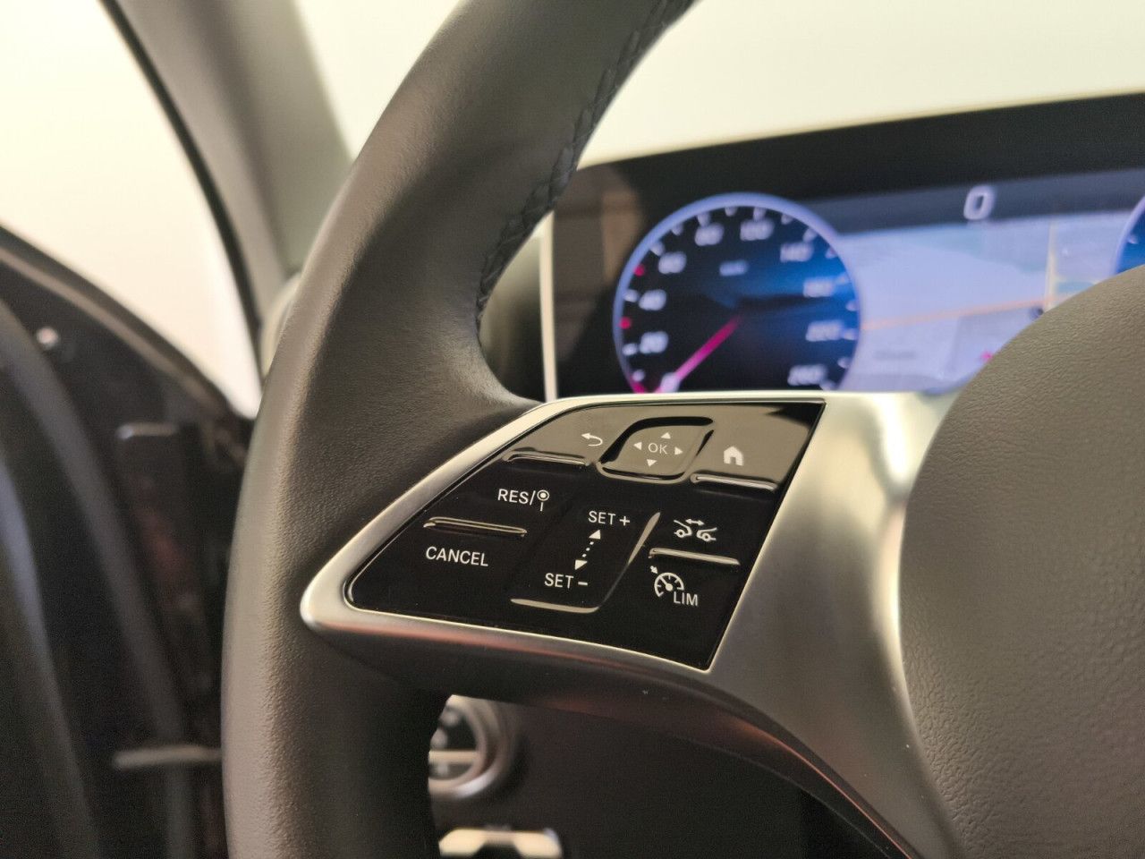 Mercedes-Benz C-Klasse – Bild 14