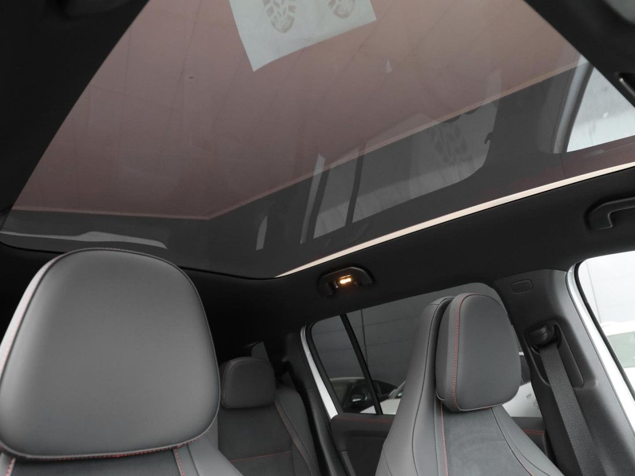 Mercedes-Benz GLB – Bild 11