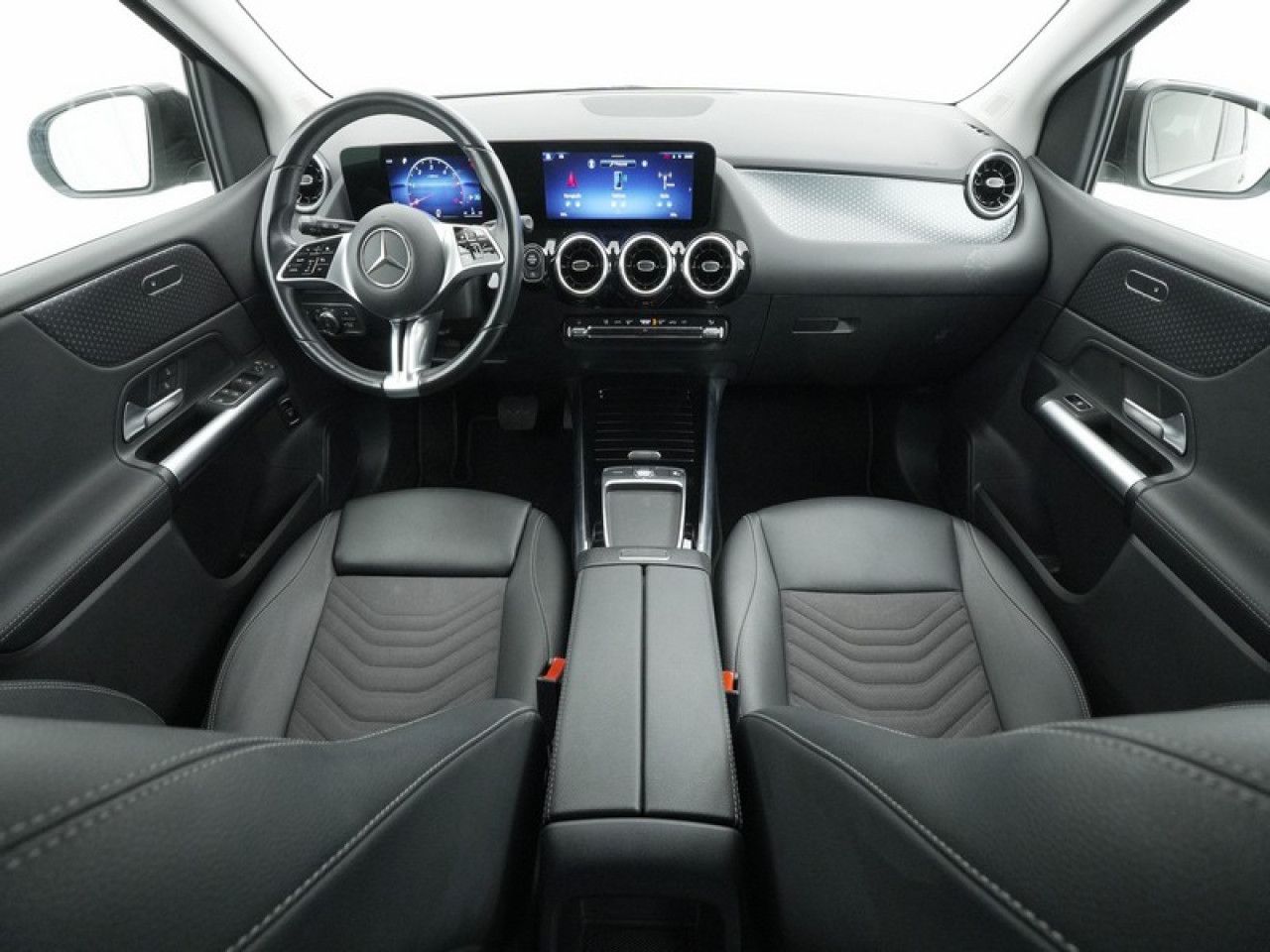 Imagem do veículo 8 / 23