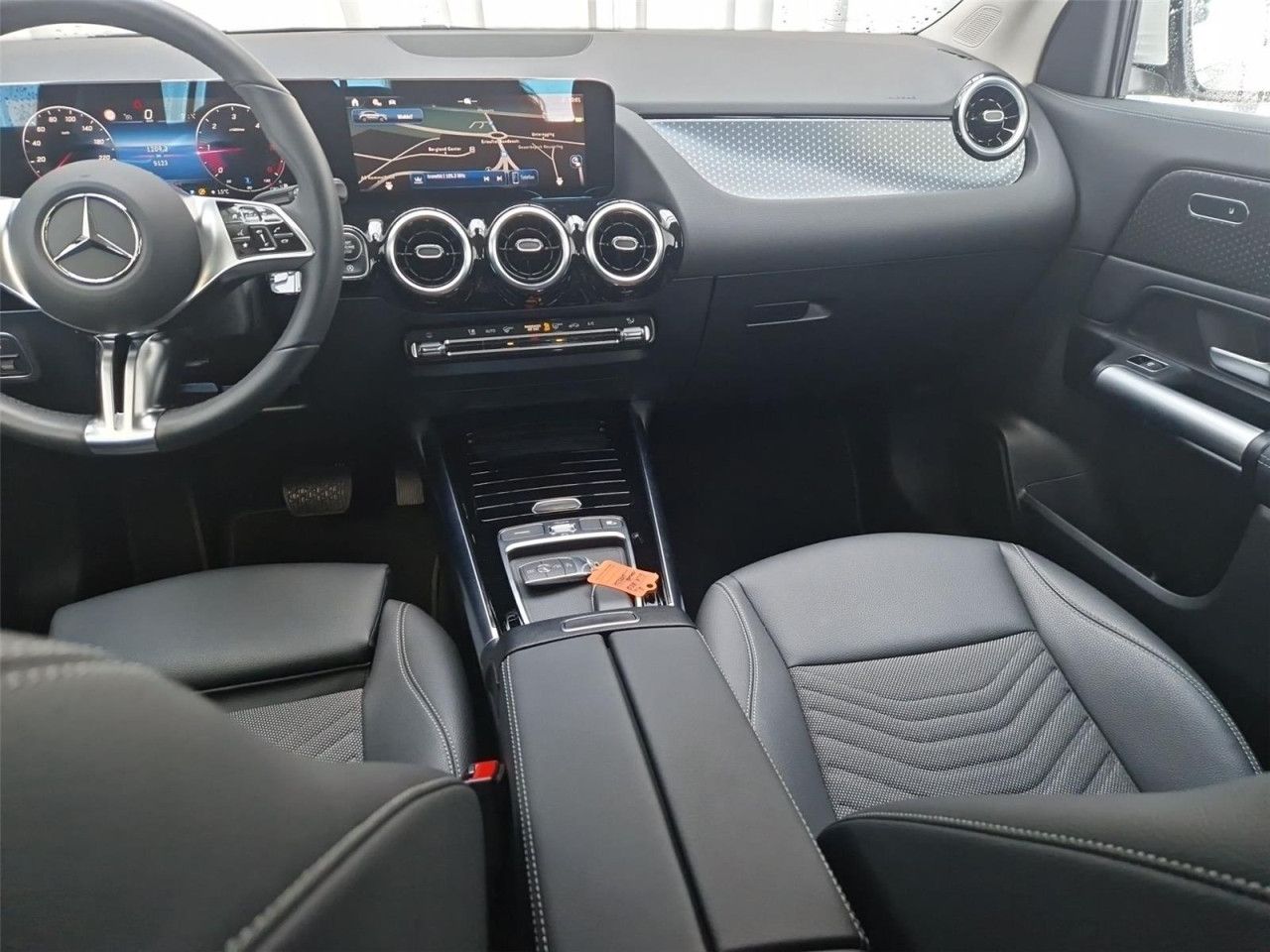 Fahrzeugbild 23 / 26