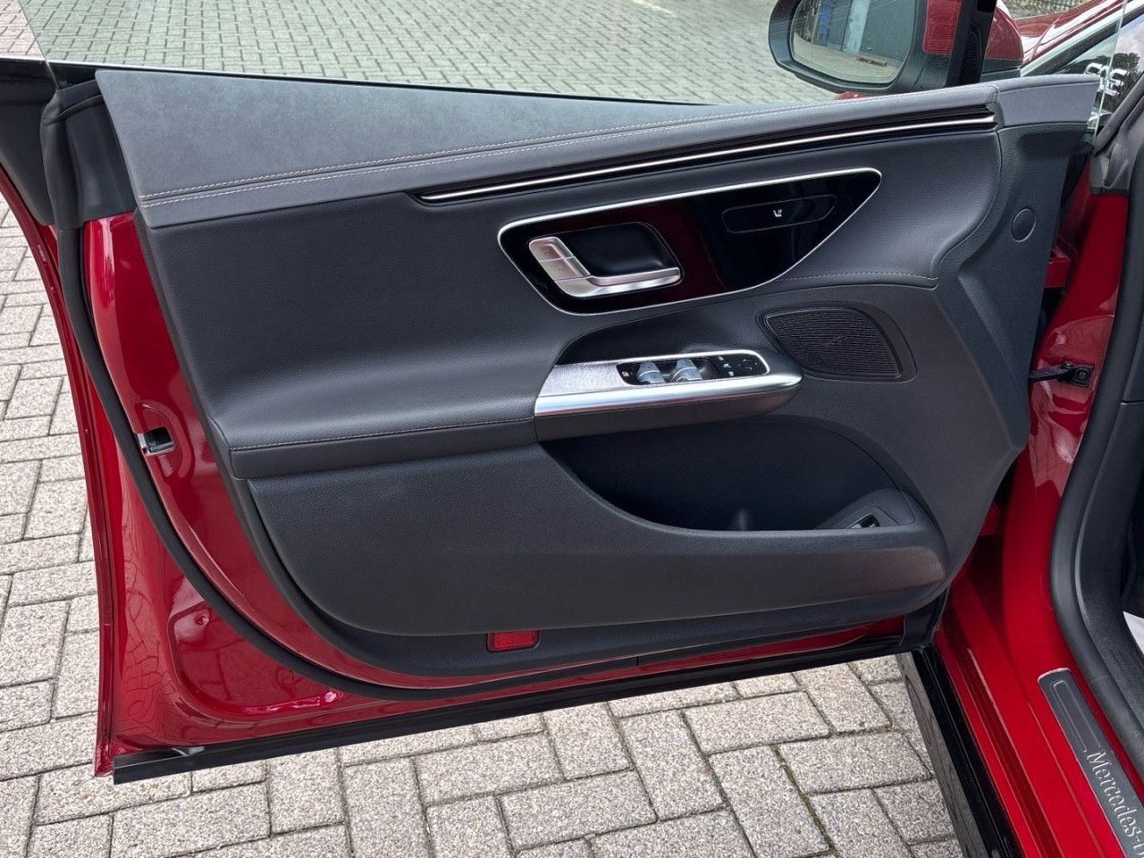 Mercedes-Benz EQE – Bild 15
