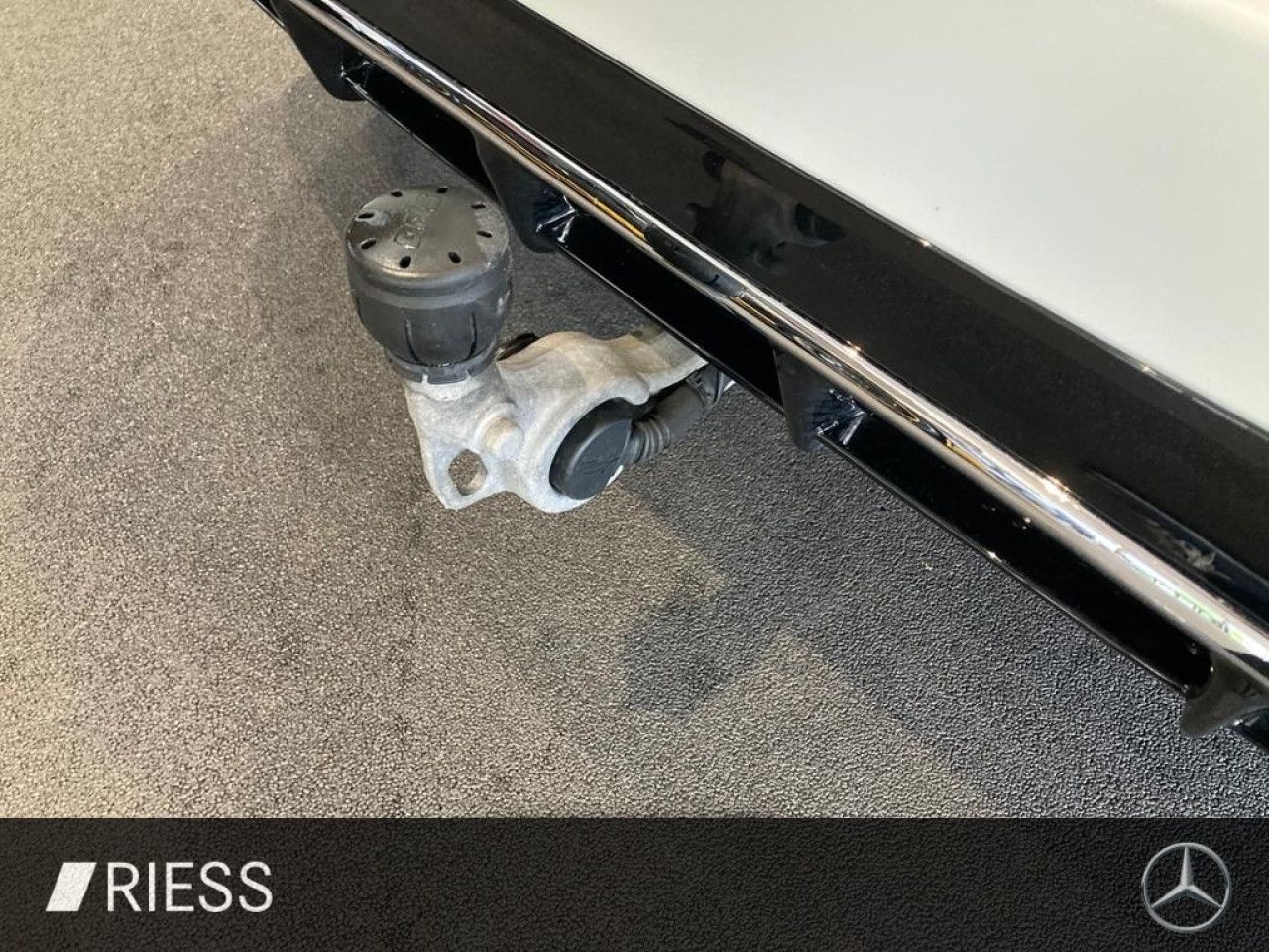 Mercedes-Benz E-Klasse – Bild 19