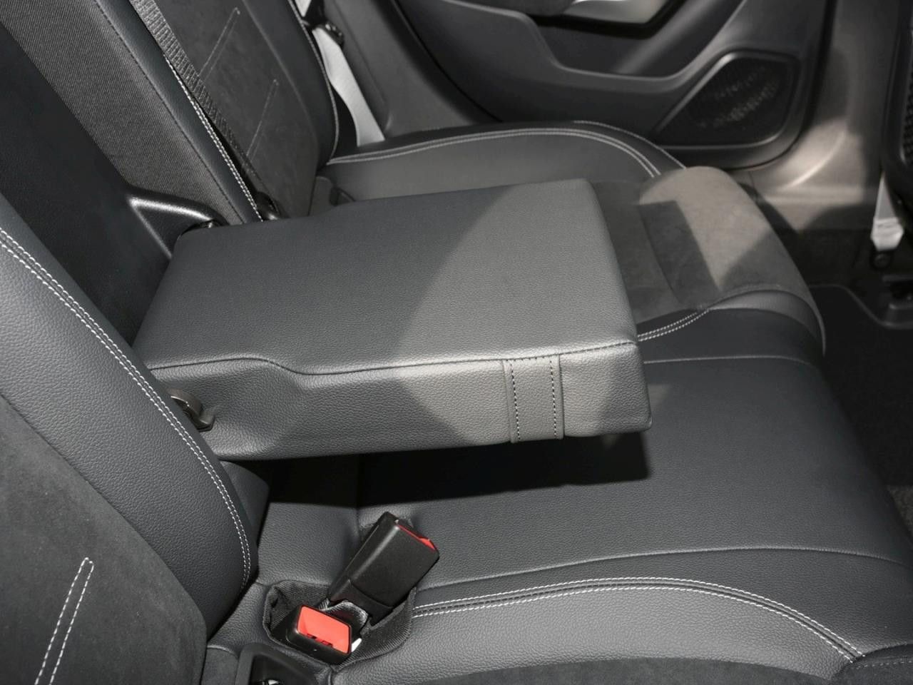 Mercedes-Benz A-Klasse – Bild 11