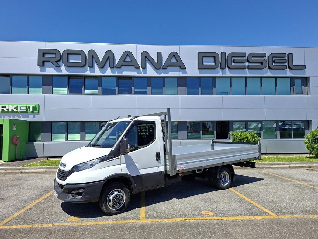 IVECO | 35C14 CABINATO