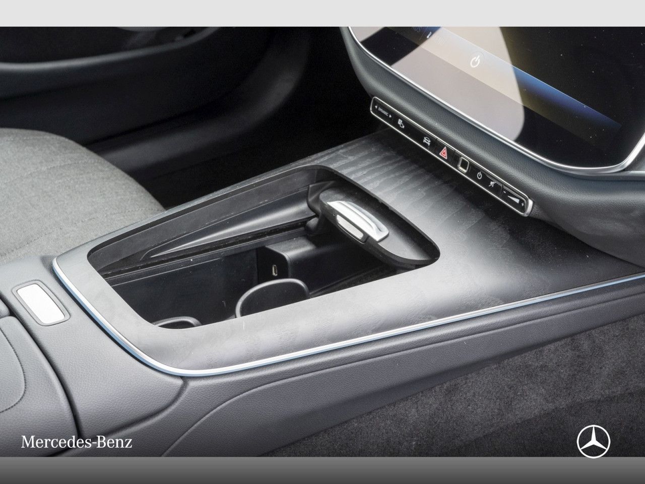 Mercedes-Benz E-Klasse – Bild 13
