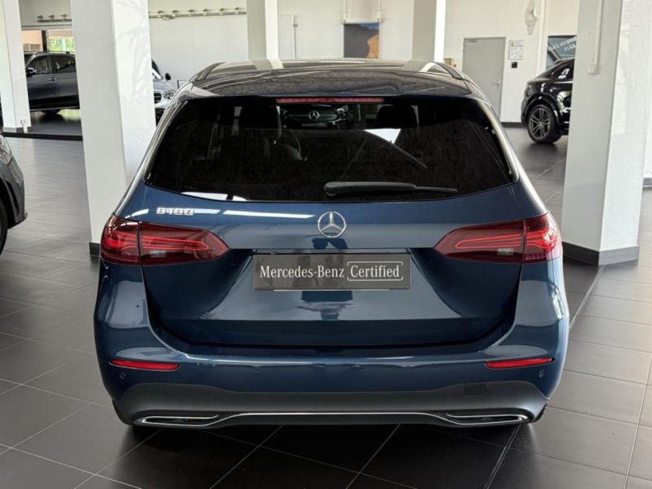 Photo du v&eacute;hicule 12 / 18