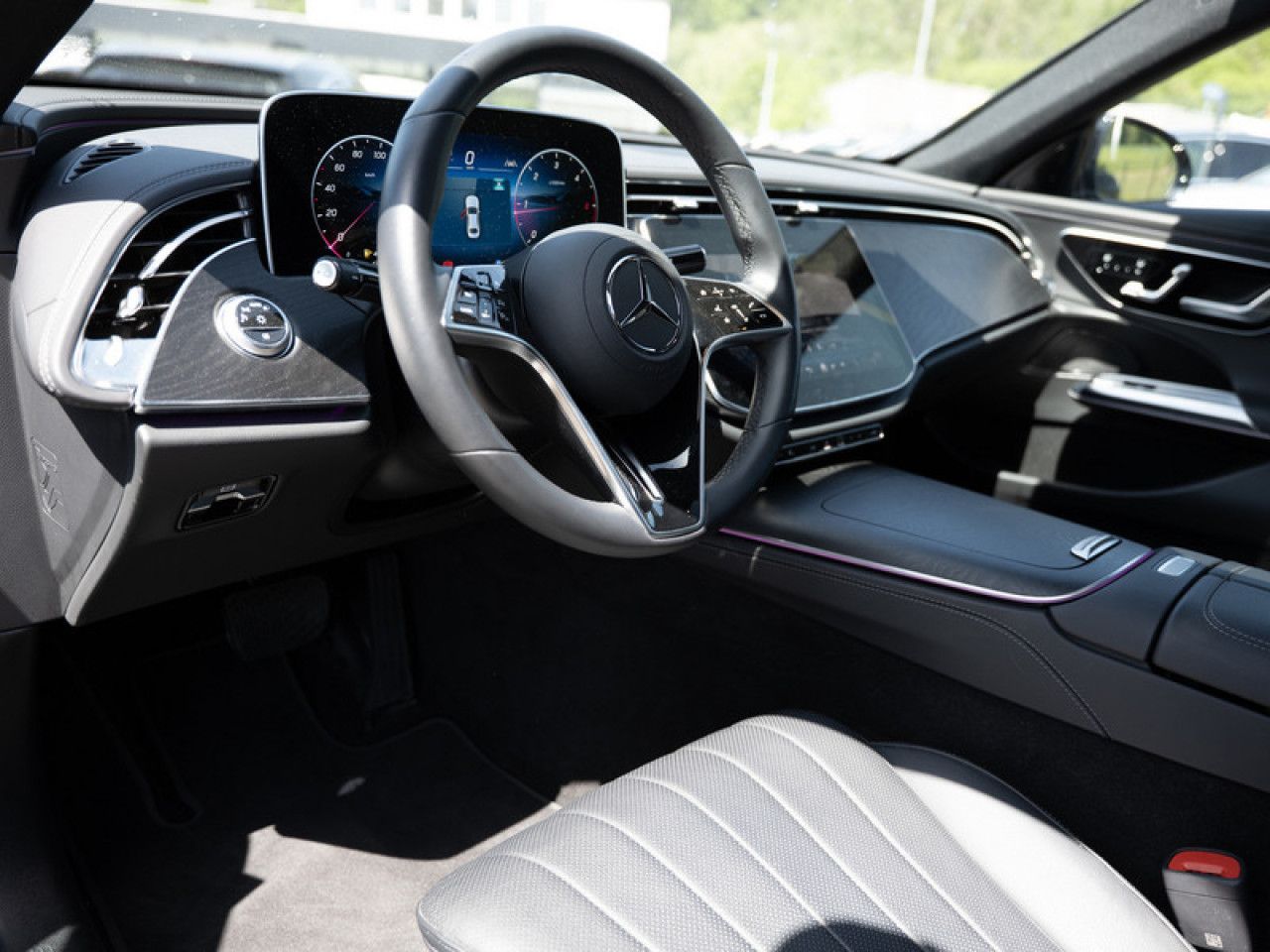 Mercedes-Benz E-Klasse – Bild 18